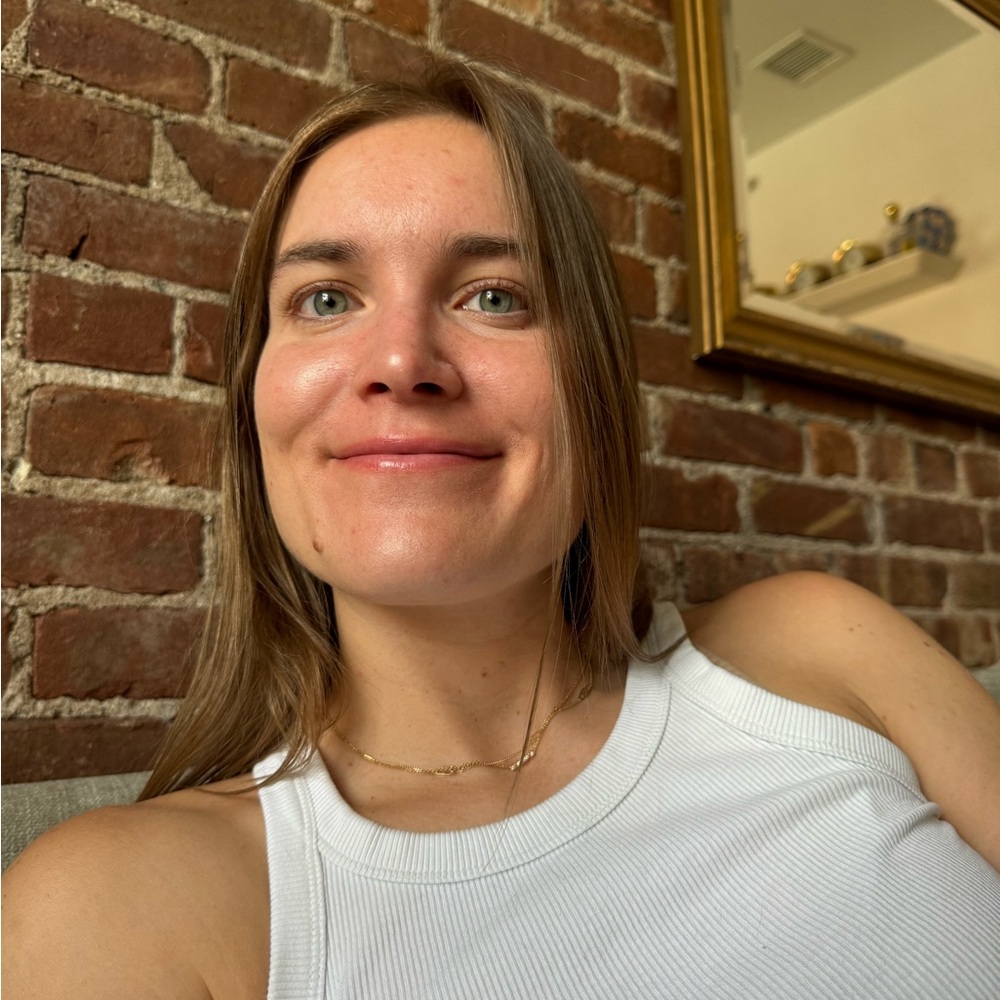 Meet your Posher, Camille